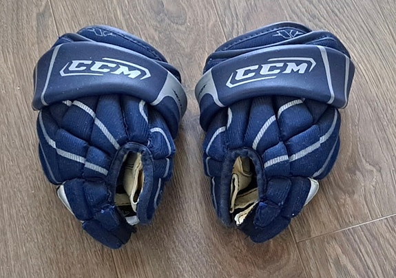 CCM Vector jääkiekkohanskat koko 9"