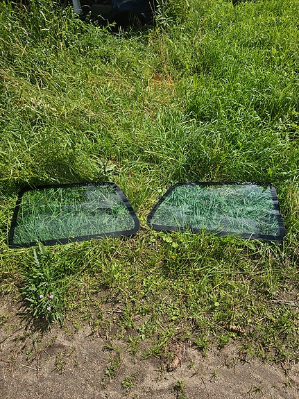 Volkswagen golf m3 3d sivuikkunat auton lasit