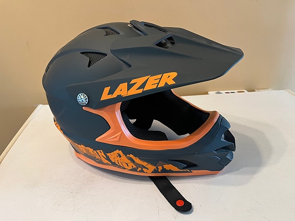 Lazer- kypärä