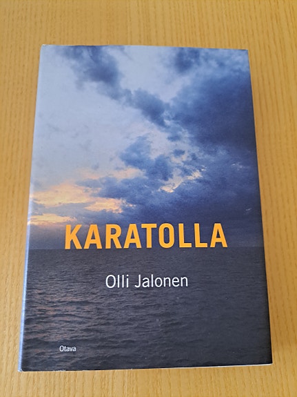 Olli Jalonen Karatolla romaani