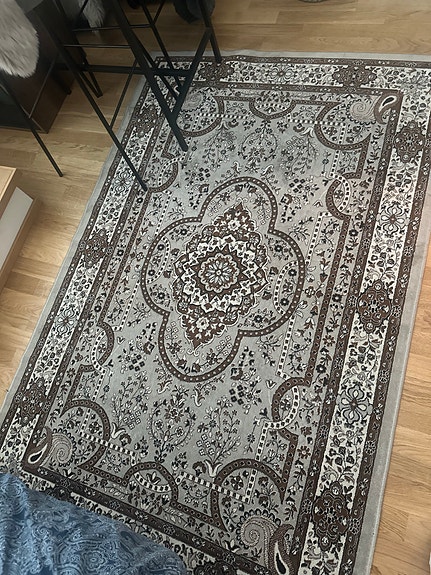 Sotka kuviollinen matto harmaa-ruskea