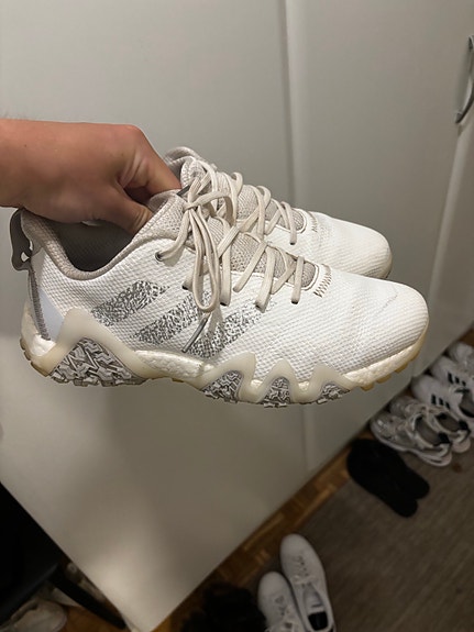 Adidas golfkengät