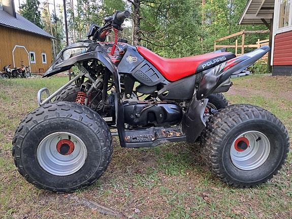 Polaris predator 90