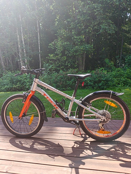 Trek Wahoo 20