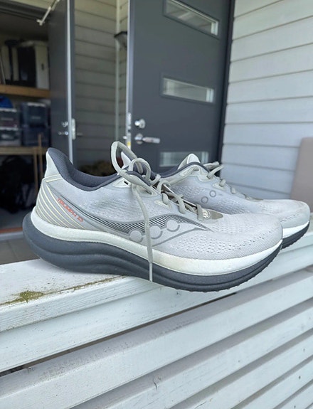 Saucony Triumph 23 - juoksukengät