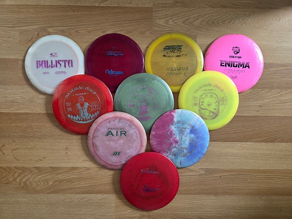 Bägi ja frisbeegolfkiekot