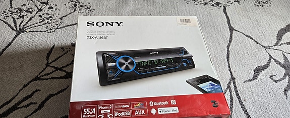 Sony DSX-A416BT autosoitin Bluetooth AUX USB