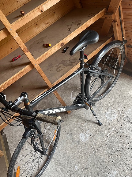 Trek hybridipyörä 51 cm 27.5" unisex edullisesti, tarjoa