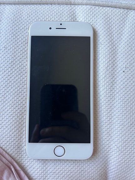 iPhone 6 64gb + phone case