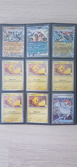 Pokemon kortteja