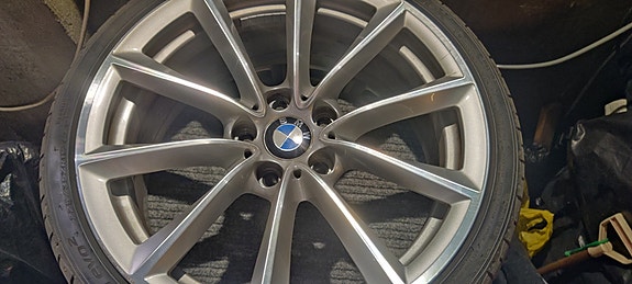 BMW kesärenkaat aluvanteilla Styling 296 v Spoke 19"