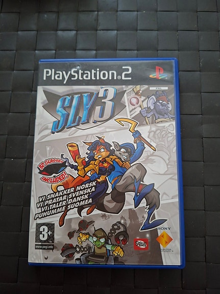 Sly 3: Varkaan Kunnia (PS2) - Suomiversio
