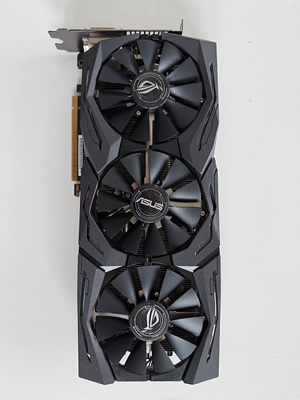 ASUS ROG Strix Radeon RX Vega 56