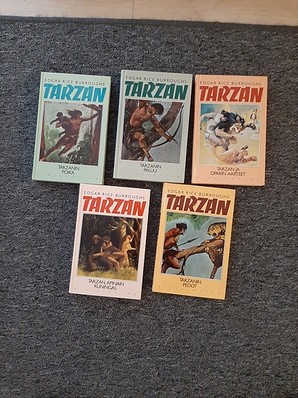 5 Tarzan kirjaa