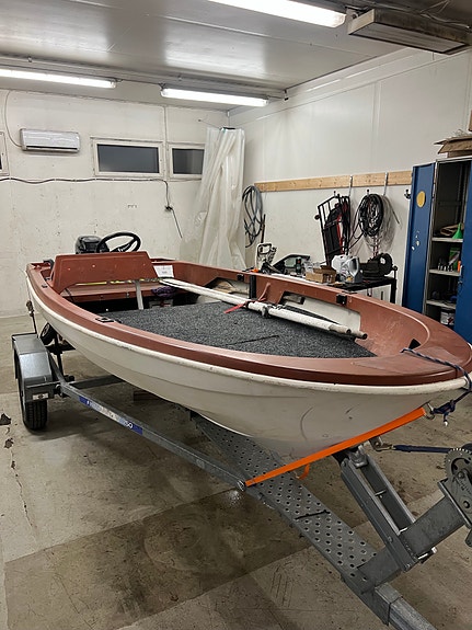 Vene + traileri + tohatsu 20hp 4t
