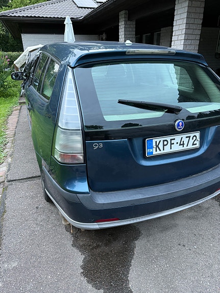 Saab 9-3 wagon myydään osina