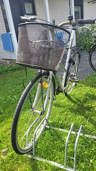 Tunturi Titania naisten 28" kaupunkipyörä harmaa