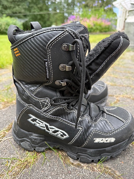 FXR X Cross Boot talvikengät koko 38 musta