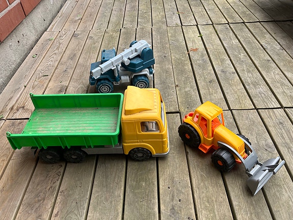 Plasto leikkiautot kuorma-auto, traktori ja nosturi