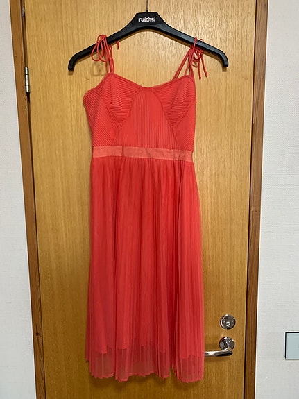 Korallin värinen mekko S