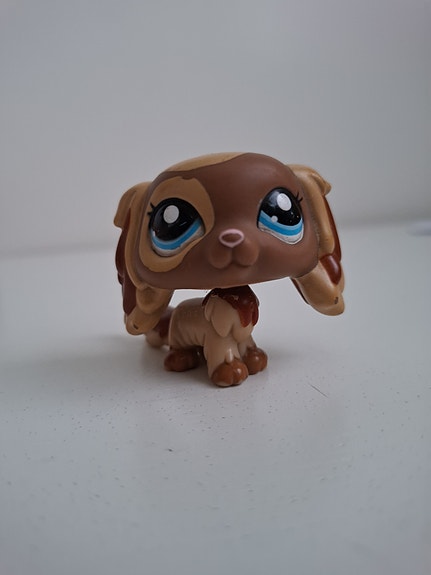 Littlest Pet Shop ruskea koira -figuuri