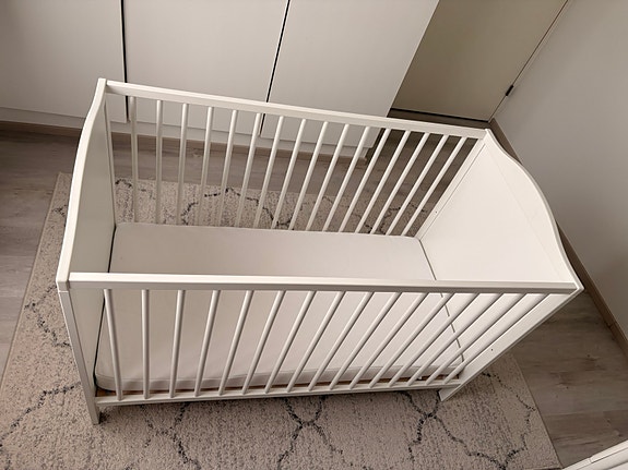 IKEA pinnasänky + patja