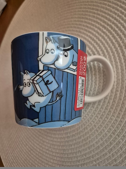 Arabia Muumi muki Jouluyllätys