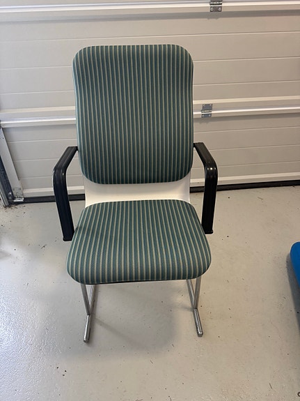Design tuoli Yrjö Kukkapuro