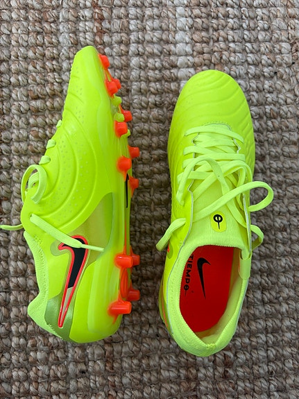 Nike Tiempo Pro -jalkapallokengät, koko 39