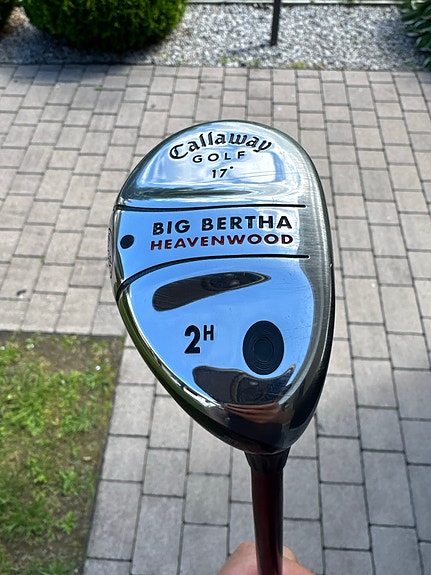 Golfmailoja, väyläpuita ja hybridejä (miesten ja naisten regular)