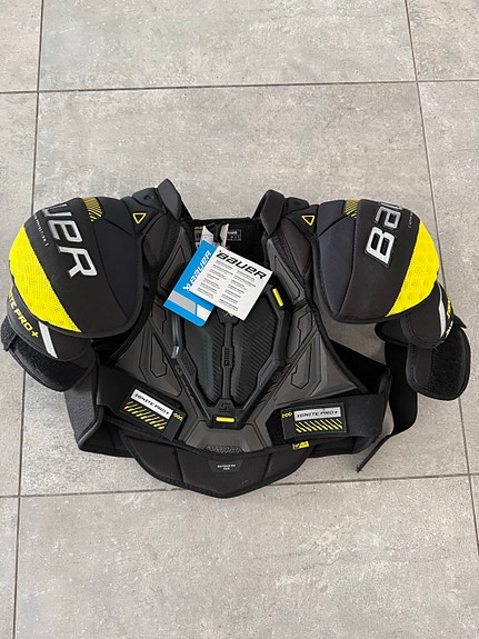 Bauer Supreme Ignite Pro+ Int -hartiasuoja