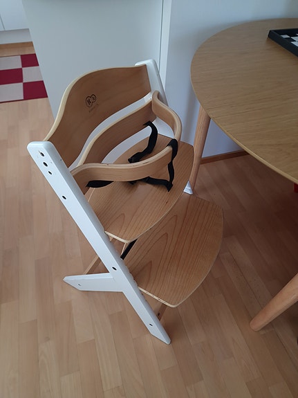 puinen syöttötuoli