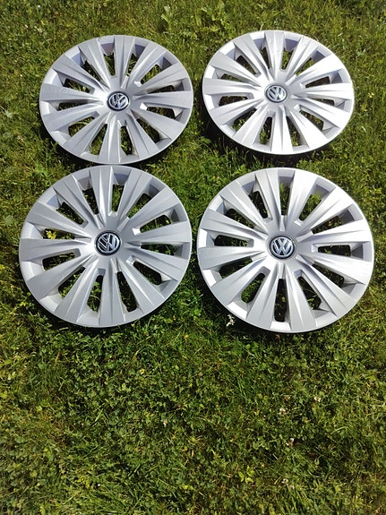 Volkswagen 15" pölykapselit