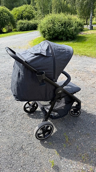 Britax B agile rattaat tummanharmaa