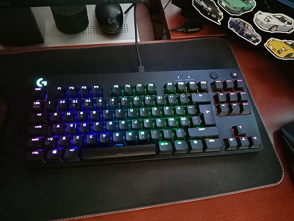 Logitech G Pro -pelinäppäimistö