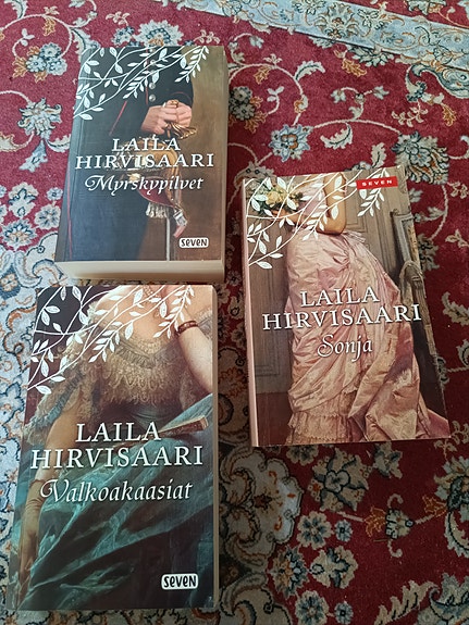 Laila Hirvisaari Sonja kirjasarja 3 ensimmäistä kirjaa