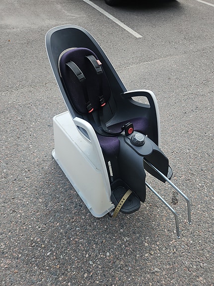 lastenistuin polkupyörään