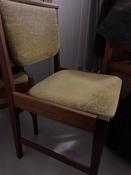 Teak Tuolit ja pikkupöytä