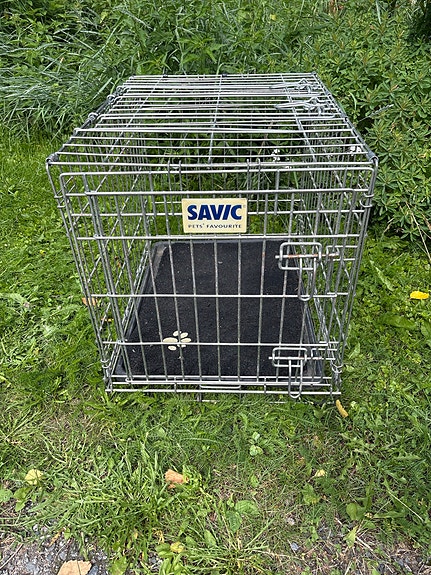 Savic metallinen koiranhäkki