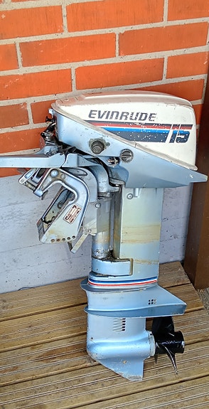 hyvä kuntoinen evindure 15hp