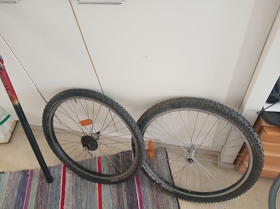 Maastopyörän kiekot 26" renkailla