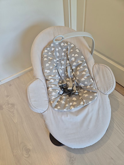 Stokke steps bouncer sitteri