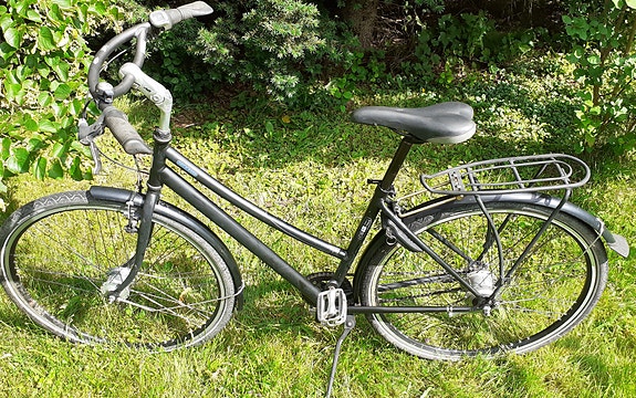 Naisen 8- vaihteinen