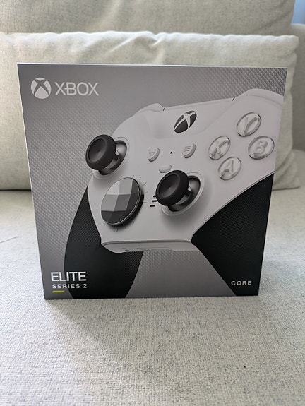 Xbox Elite Series 2 Core -peliohjain (Valkoinen)