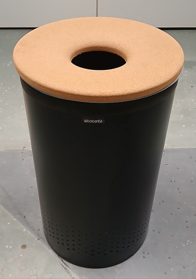 Brabantia iso pyykkikori (60L)