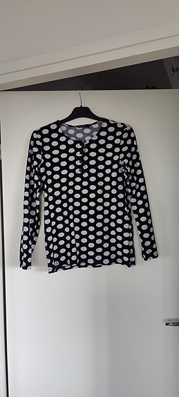 Marimekko pallopaita