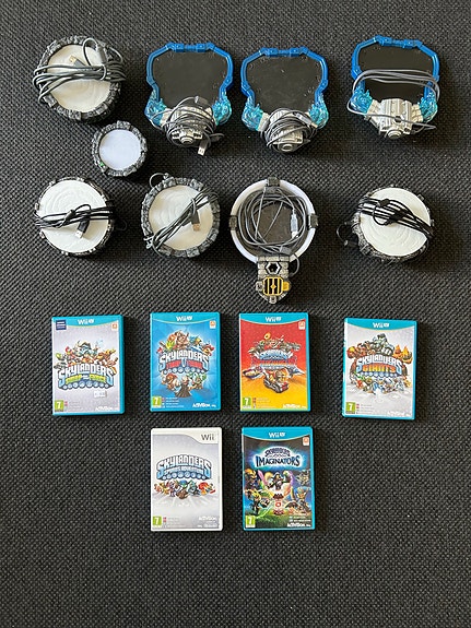 Skylanders pelit ja portaalit