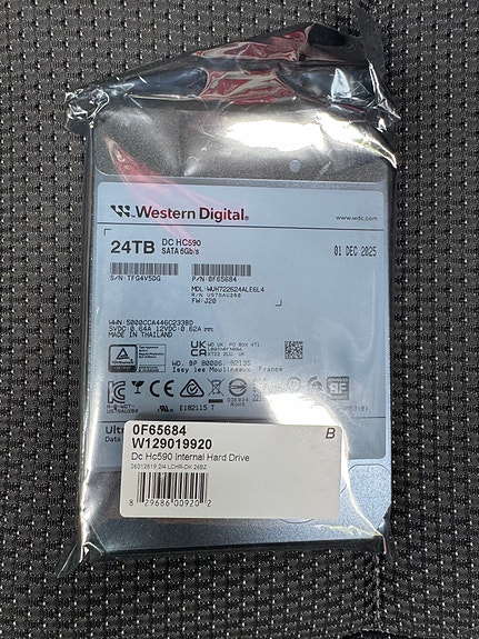 Uusi takuuvaihdettu 24 TB SATA WD Ultrastar DC HC590 -kovalevy
