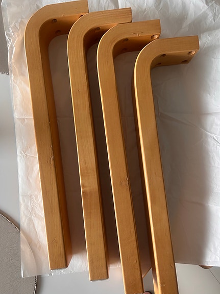 Artek pöydän jalat
