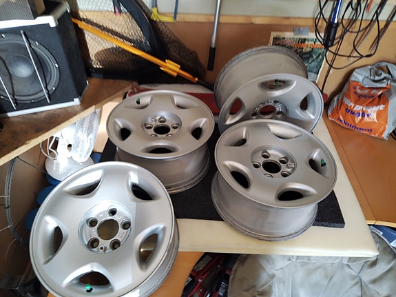 Opel Omega vanteet 15"
